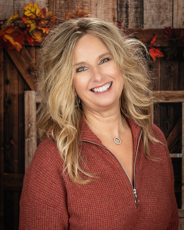 Kenyon_Ms_Debbie